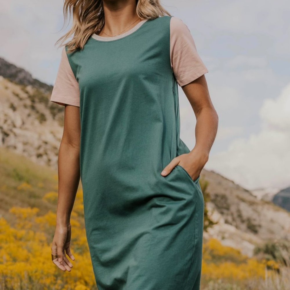 Roolee MOM Dress, Nursing Friendly.